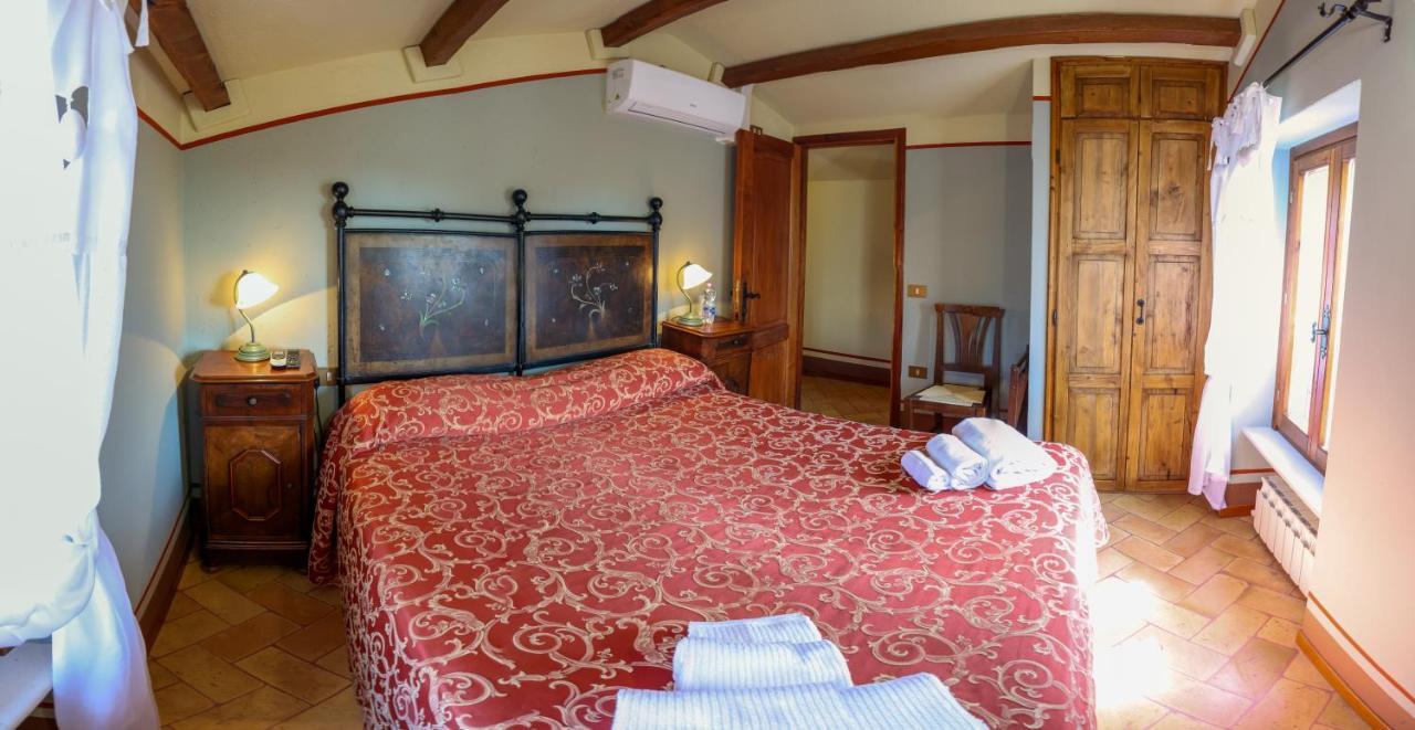 Albergo Diffuso Borgo Montemaggiore Montemaggiore al Metauro ภายนอก รูปภาพ