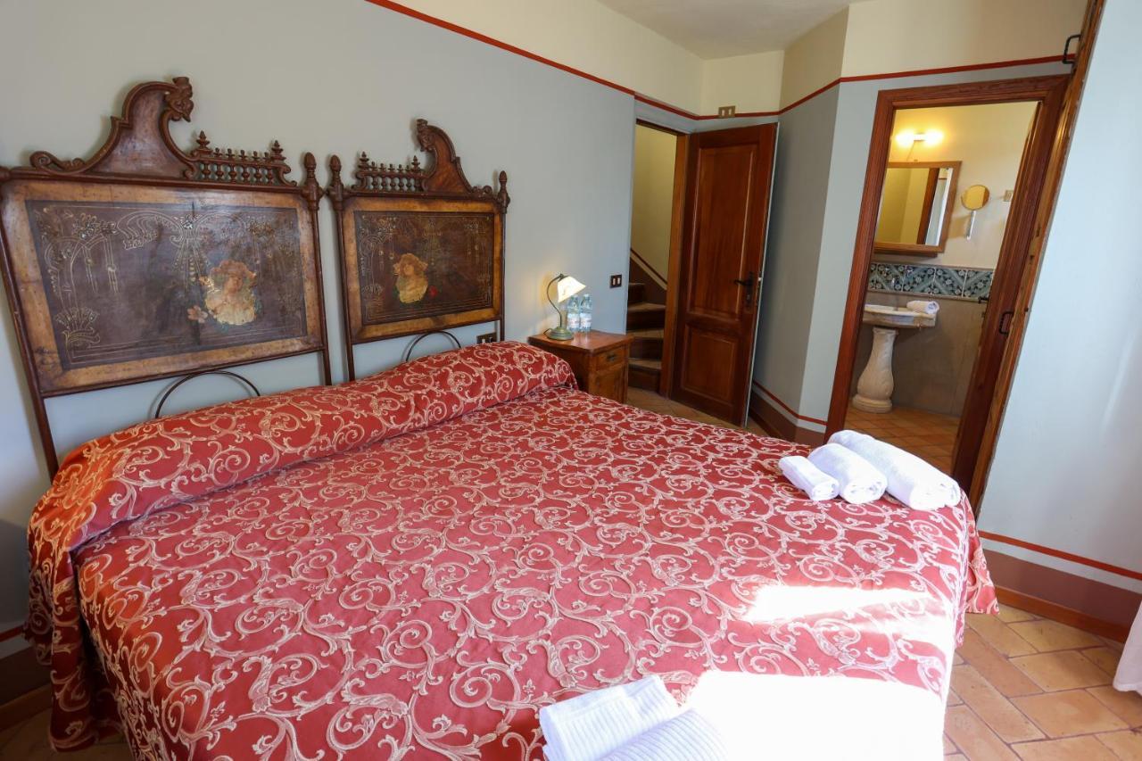 Albergo Diffuso Borgo Montemaggiore Montemaggiore al Metauro ภายนอก รูปภาพ