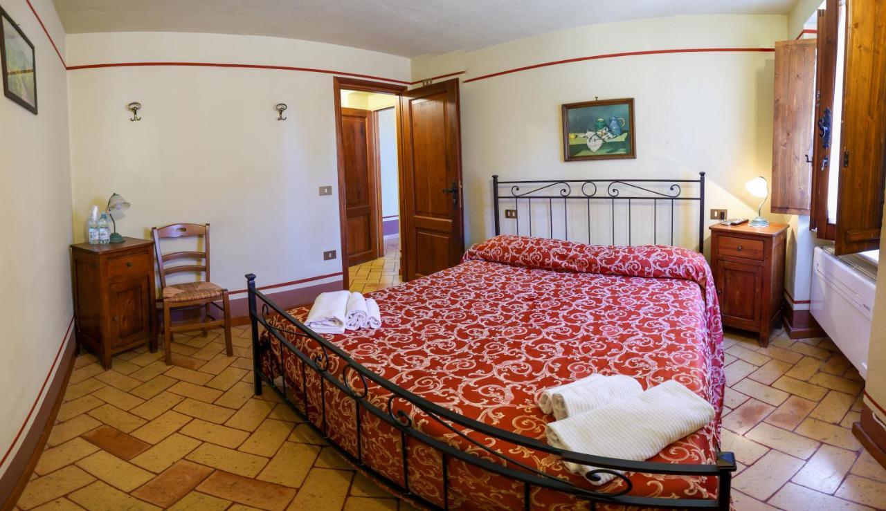 Albergo Diffuso Borgo Montemaggiore Montemaggiore al Metauro ภายนอก รูปภาพ