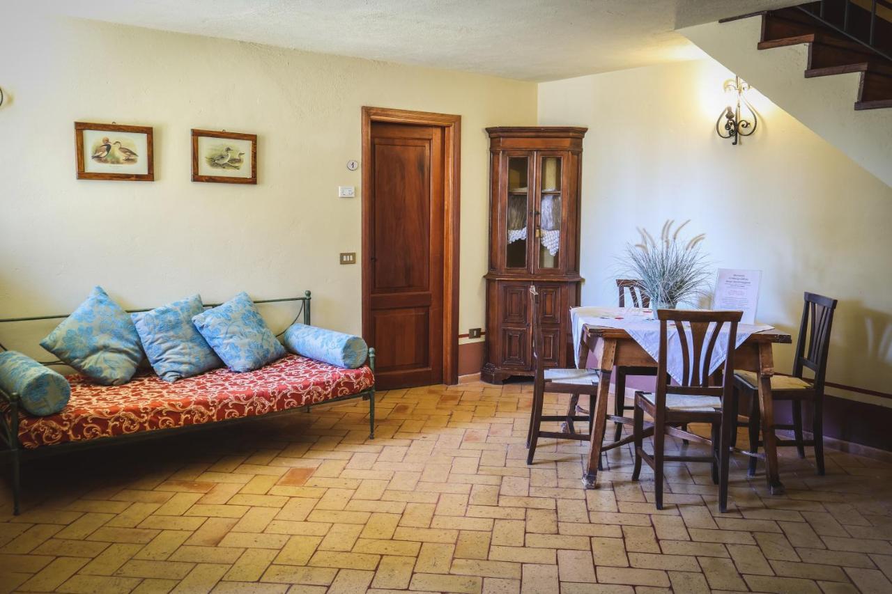 Albergo Diffuso Borgo Montemaggiore Montemaggiore al Metauro ภายนอก รูปภาพ