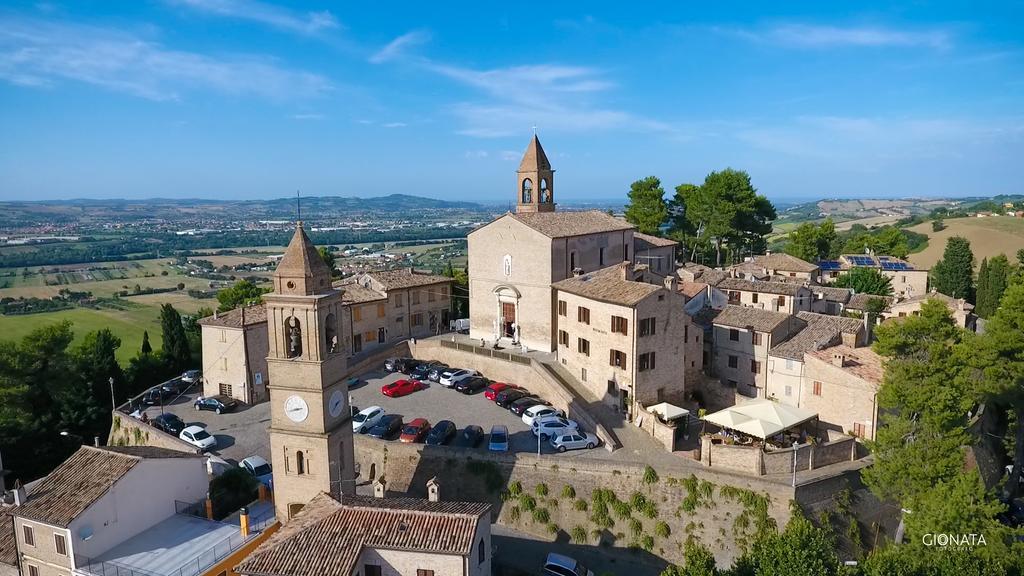 Albergo Diffuso Borgo Montemaggiore Montemaggiore al Metauro ภายนอก รูปภาพ