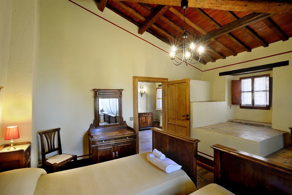 Albergo Diffuso Borgo Montemaggiore Montemaggiore al Metauro ภายนอก รูปภาพ